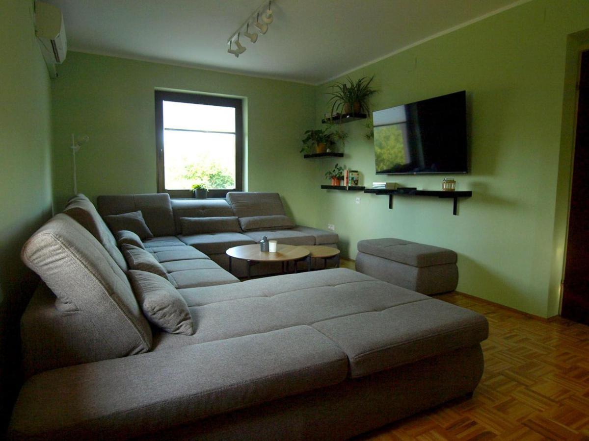 Holiday House Zarja - With Sauna And Hot Tub Bizeljsko Bagian luar foto